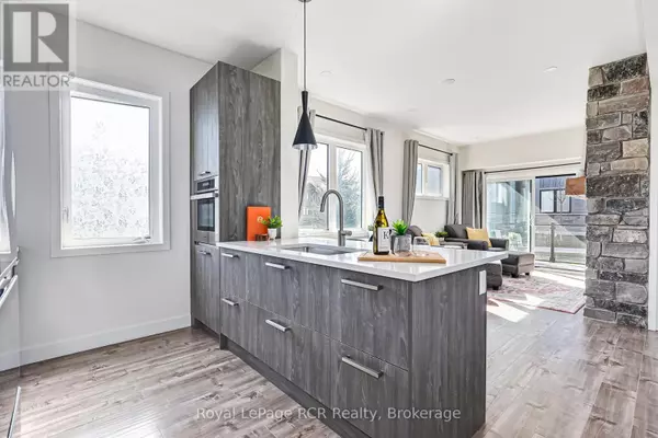 Blue Mountains, ON L9Y0C7,11 Beckwith LN #102