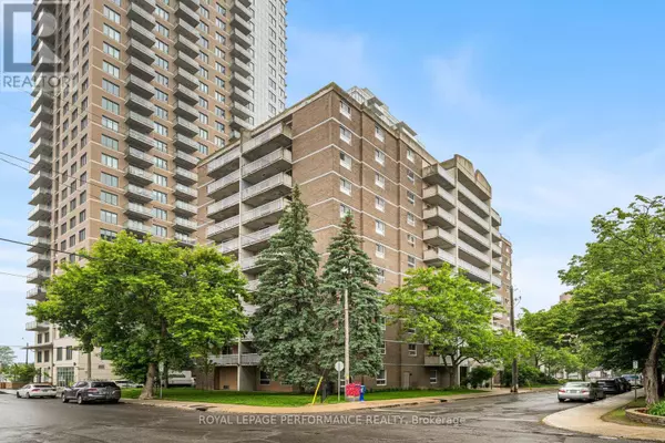 Ottawa, ON K1Y4S9,110 Forward AVE #501