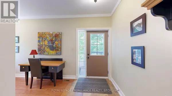 Rideau Lakes, ON K0G1X0,532 10th Concession RD #12-4