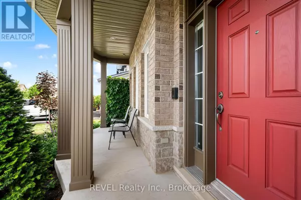 Fort Erie (ridgeway), ON L0S1N0,490 CARRIE AVENUE