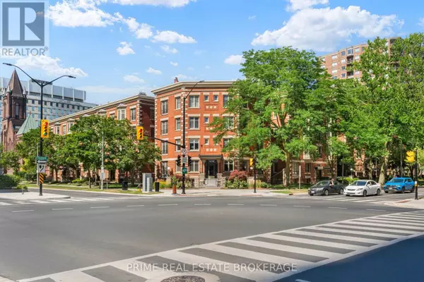 London East (east F), ON N6A3P8,460 Wellington ST #304