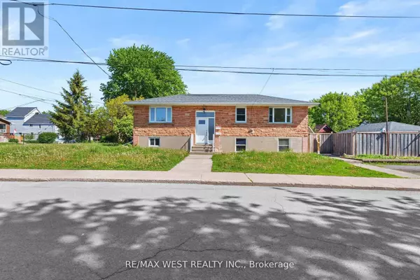 Kingston (east Of Sir John A. Blvd), ON K7K2H1,145 FIRST AVENUE