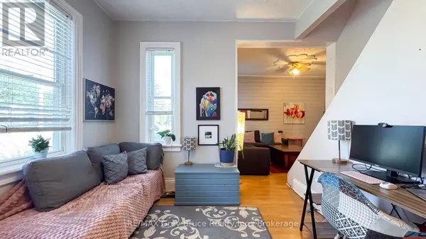 Owen Sound, ON N4K5G3,891 6TH AVENUE W
