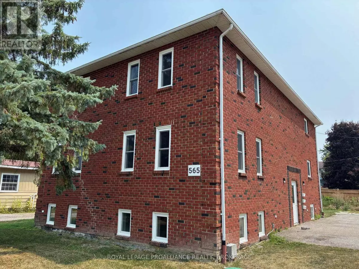Gananoque, ON K7G2Y6,565 EMMA STREET