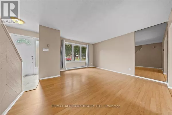 Ottawa, ON K1T1T3,3192 BANNON WAY