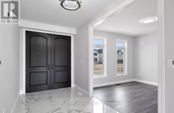 Amherstburg, ON N9V0B9,217 COWAN COURT