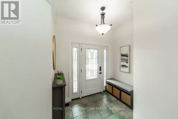 Waterloo, ON N2K3Z6,579 WINDJAMMER WAY