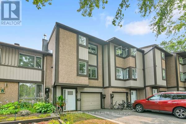 Ottawa, ON K2K1W7,7 REANEY COURT