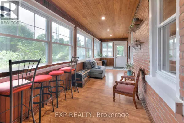 Howick, ON N0G1X0,2027 VICTORIA STREET