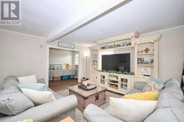 Fort Erie (lakeshore), ON L2A4K8,349 BASSETT AVENUE