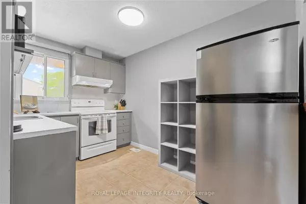 Ottawa, ON K2G3W9,316 WOODFIELD DRIVE