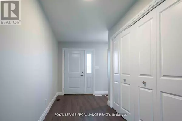 Brighton, ON K0K1H0,18 CLAYTON JOHN AVENUE