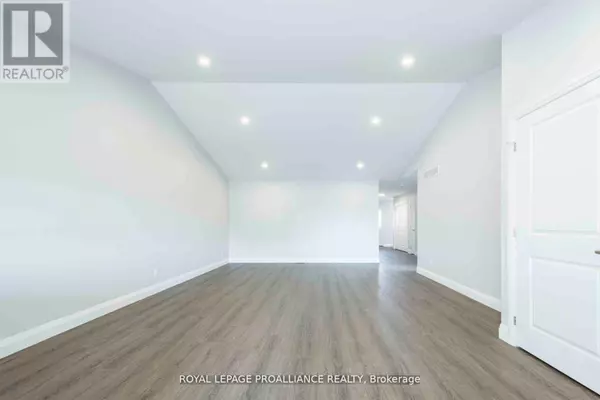 Brighton, ON K0K1H0,18 CLAYTON JOHN AVENUE