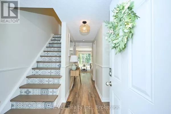 St. Catharines (lakeport), ON L2N6V2,242 Lakeport RD #30