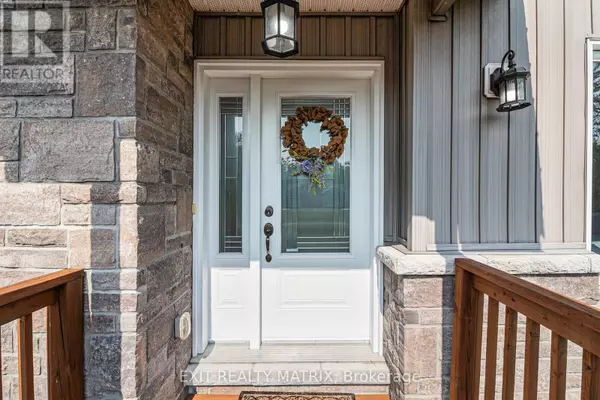 North Dundas, ON K0C1H0,1991 THIBAULT COURT