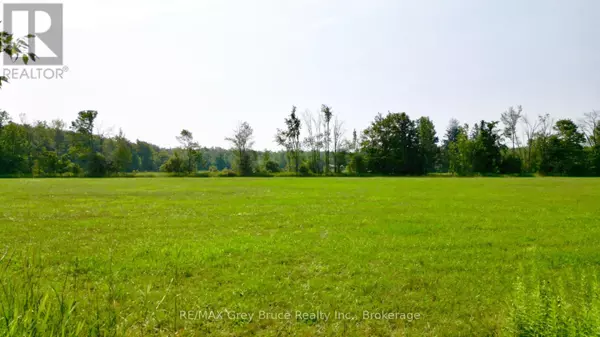 South Bruce Peninsula, ON N0H2T0,61 CRAWFORD DRIVE