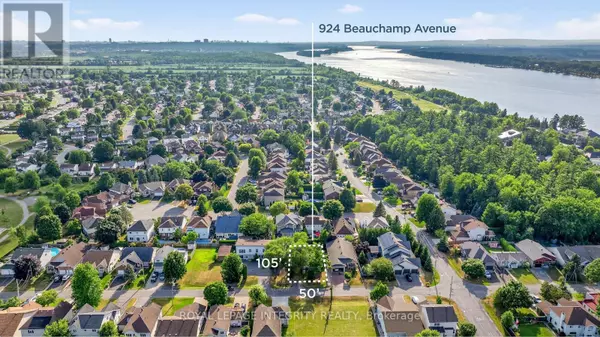 Ottawa, ON K1C3A8,924 BEAUCHAMP AVENUE