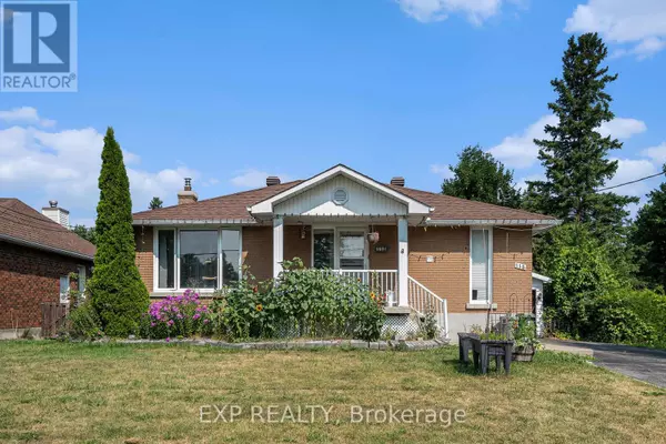 113 RIDGEFIELD CRESCENT, Ottawa, ON K2H6T4