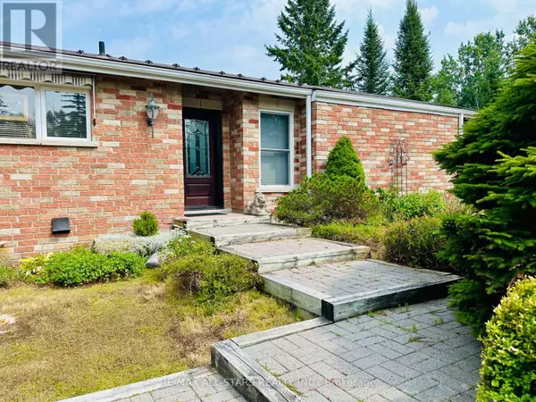 321 RABYS SHORE DRIVE, Kawartha Lakes (fenelon Falls), ON K0M1N0