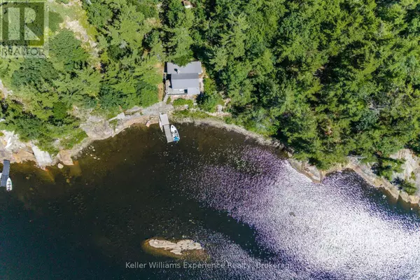 Georgian Bay (gibson), ON P0E1E0,8326 IS 2210 GEORGIAN BAY