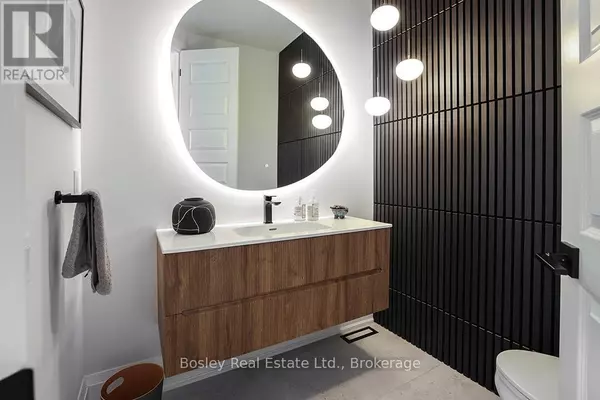 Blue Mountains, ON N0H2P0,104 MCCALLUM COURT