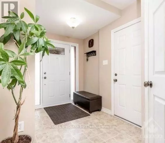 Ottawa, ON K2J0L5,1566 HAYDON CIRCLE