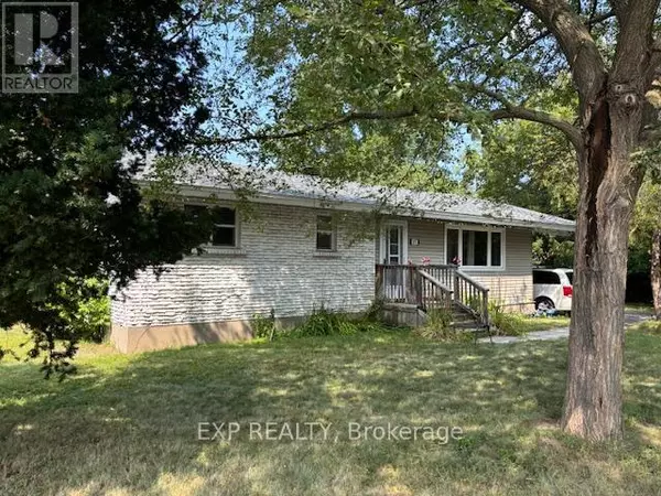 655 GARDENVALE ROAD W, Ottawa, ON K1K1E3