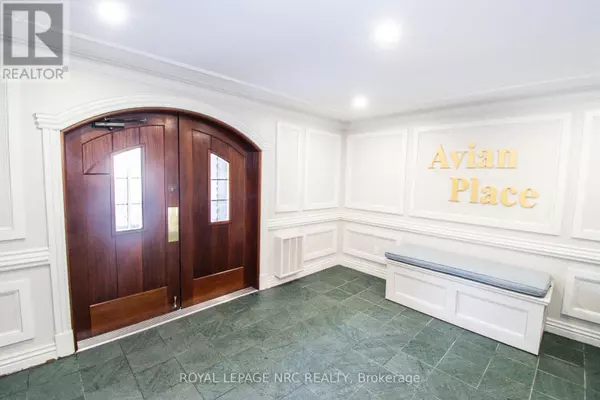 St. Catharines (port Dalhousie), ON L2N4T8,55 Main ST #302