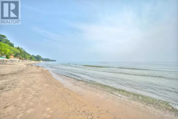 Wainfleet (lakeshore), ON L3K5V4,10427 LAKESHORE ROAD