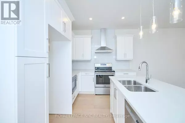 Niagara Falls (chippawa), ON L2G0Z5,9150 WILLOUGHBY DR #32