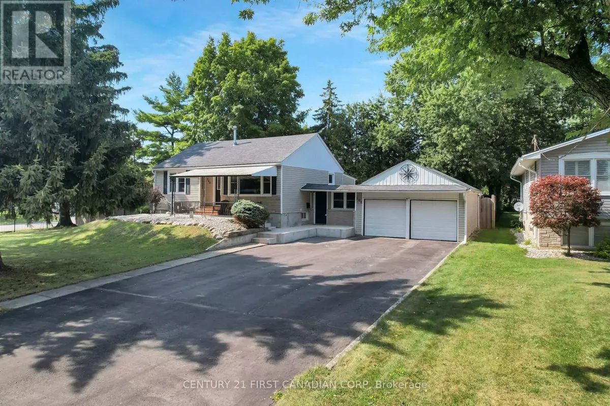 London South (south R), ON N6C3A6,568 CRESTON AVENUE