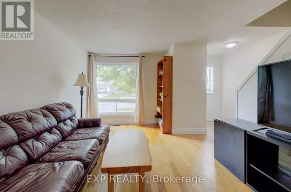 Guelph (grange Road), ON N1E6W7,4 TROY CRESCENT