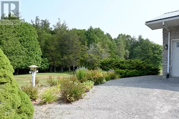 Prince Edward County (hallowell Ward), ON K0K2T0,539 SHANNON ROAD