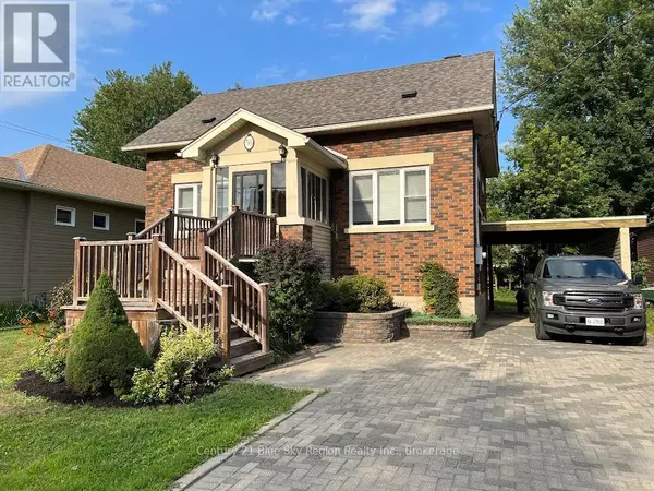 56 WHITNEY AVENUE, North Bay (ferris), ON P1A1Y3