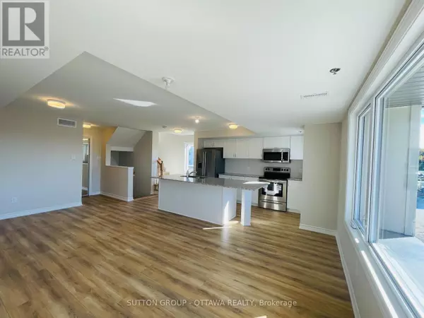 Ottawa, ON K1K5A8,126 MICHAEL STOQUA STREET