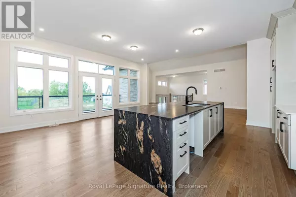 Blue Mountains, ON N0H1J0,124 DOROTHY DRIVE