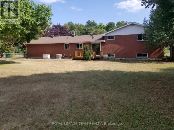 Ottawa, ON K0A2P0,7595 SNAKE ISLAND ROAD