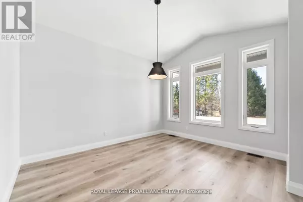 Brighton, ON K0K1H0,41 CLAYTON JOHN AVENUE