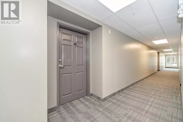 Guelph (pineridge/westminster Woods), ON N1L0L3,67 Kingsbury SQ #111