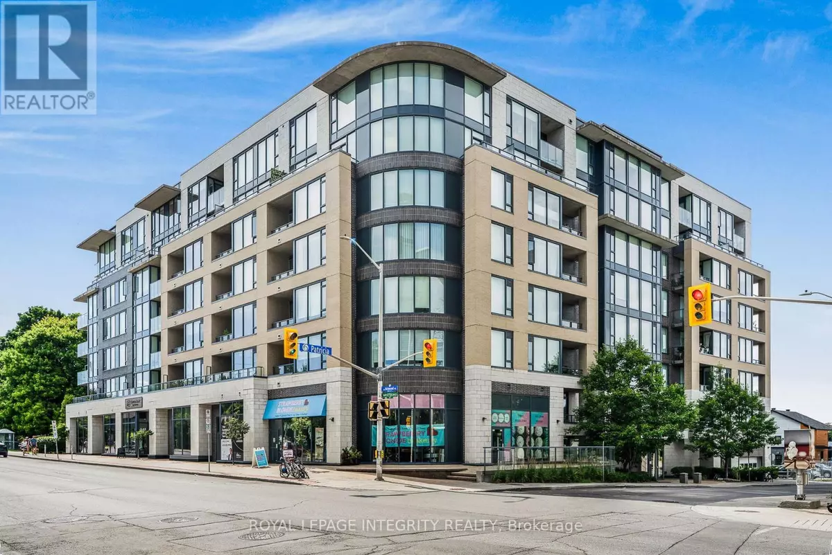 Ottawa, ON K1Z0A8,360 Patricia AVE #811