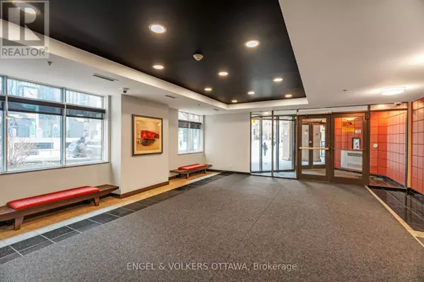 Ottawa, ON K1N6R4,445 Laurier AVE West #1403