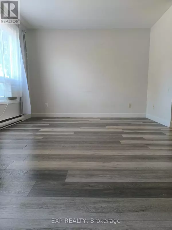 London East (east A), ON N5Y5H8,311 Vesta RD #2