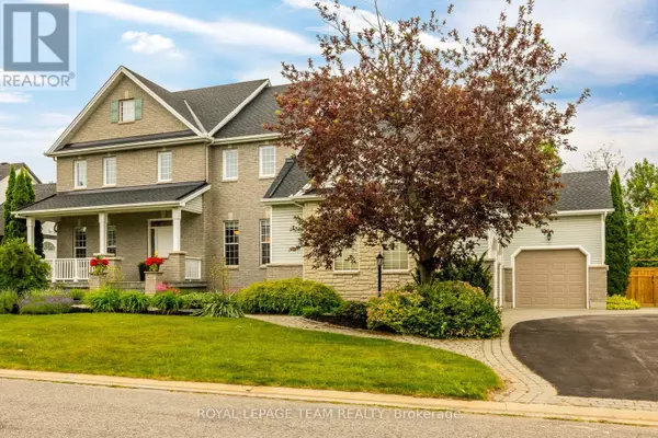 10 BEECHGROVE GARDENS, Ottawa, ON K2S1W5