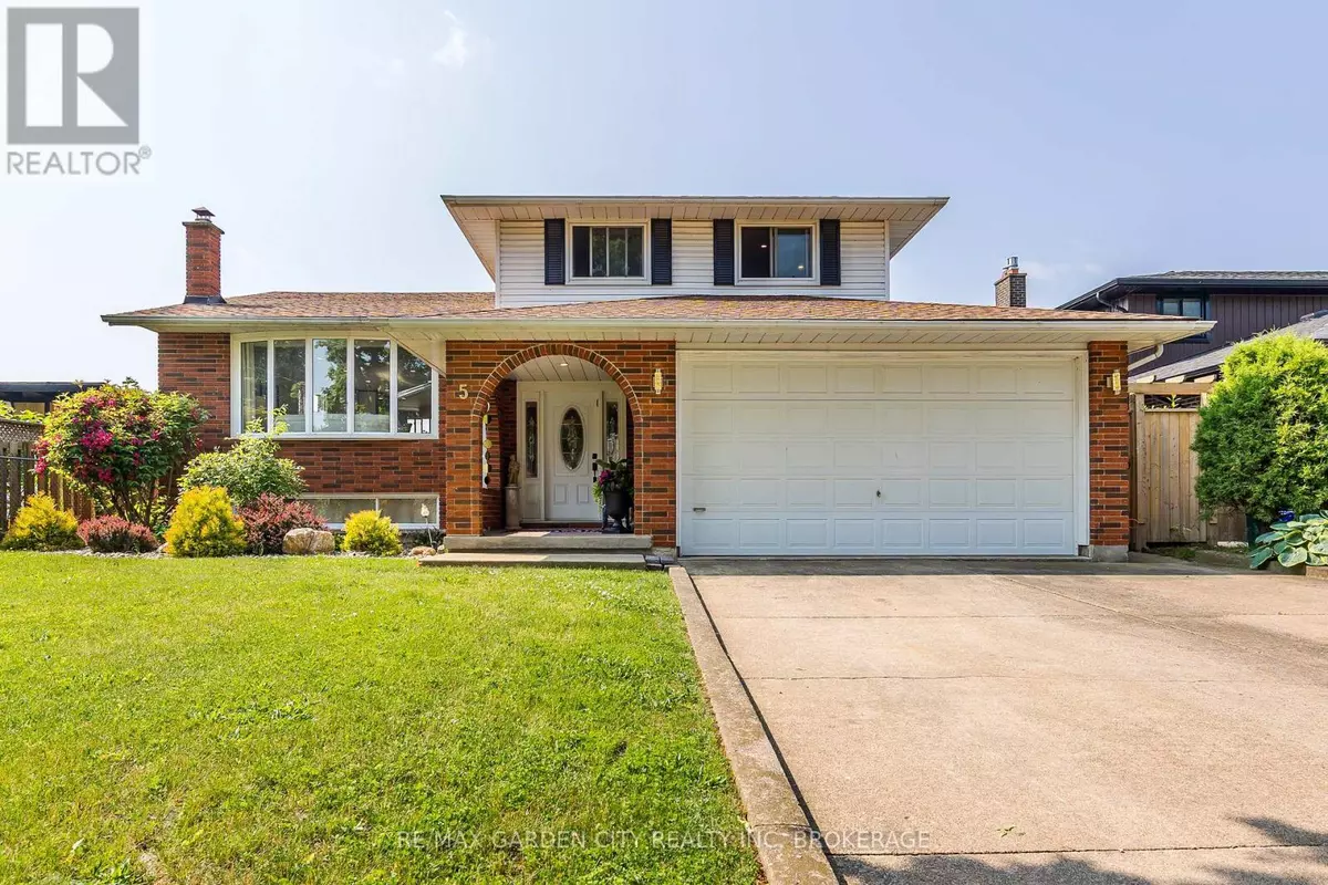 St. Catharines (lakeshore), ON L2M7C9,5 WOODGARDEN COURT