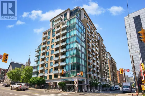238 Besserer ST #703, Ottawa, ON K1N6B1