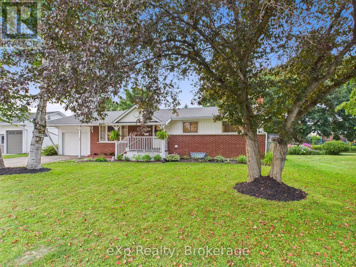 Arran-elderslie, ON N0G1L0,32 CENTENNIAL STREET