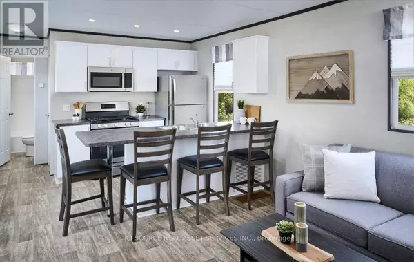 Gravenhurst (wood (gravenhurst)), ON P0E1G0,1336 S Morrison Lake RD #GETAWAY