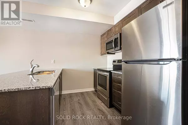 Ottawa, ON K2J6R2,150 Walleye Private #42