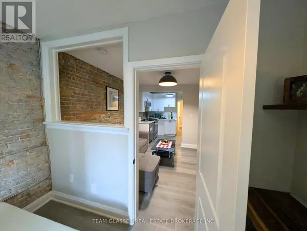 London East (east K), ON N6A1E8,111 Dundas ST #9