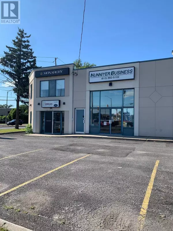 1891 Merivale ST #101, Ottawa, ON K2G1E5